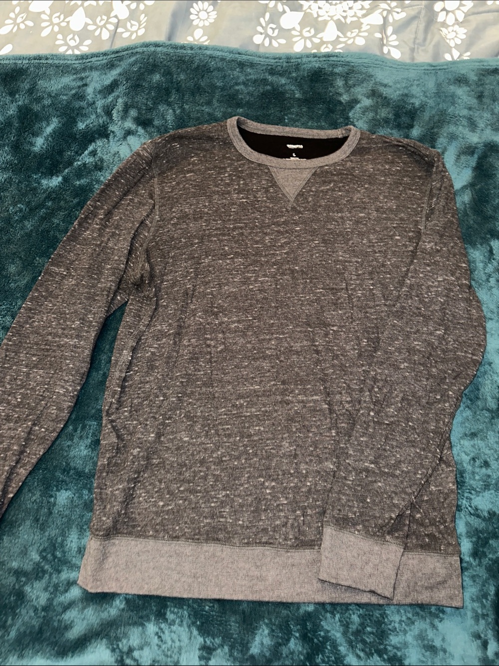 Sonoma Men's Crewneck Sweater in Charcoal Heather